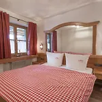 Ferienwohnungen Alpentraum - Landhaus im oberen Markt